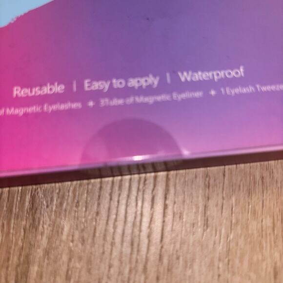 Magnetic Lashes 2 different kits - Picture 10 of 10